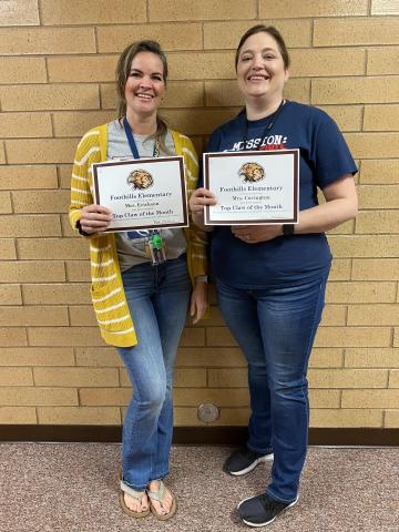 Mrs. Erickson and Mrs. Covington, Top Claw Winners