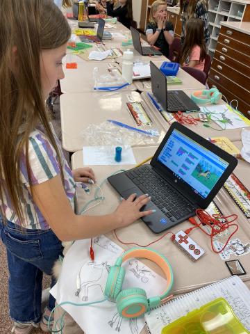 Students used Makey Makey boards to create animal report