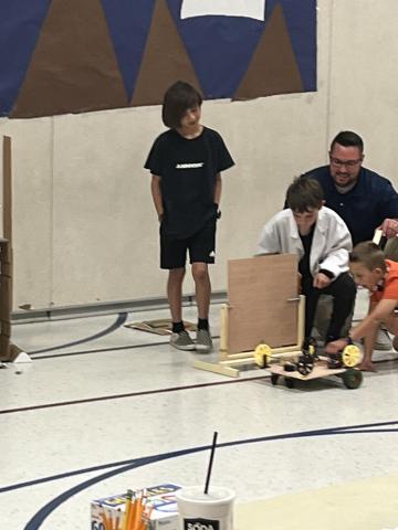 Students perform at Odyssey of the Mind Showcase