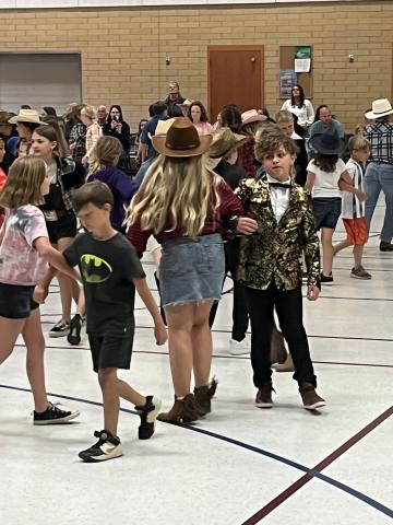 Students dance for parents